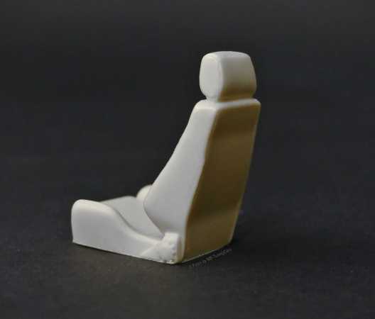 1:18 Sports Seat Typ Recaro3